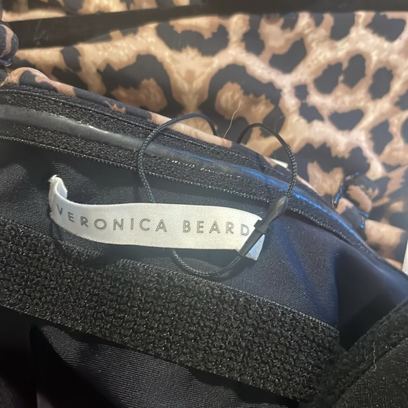 Gorgeous Veronica Beard, leopard swimsuit size large - Picture 6 of 7